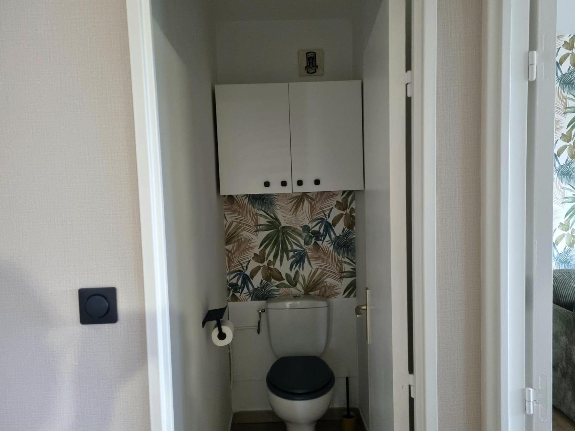 Apartment Spacieux T2, Emplacement Ideal Et Parking Prive